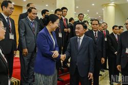 [Ảnh] Thường trực Ban Bí thư Trần Cẩm Tú tiếp đoàn cán bộ cấp cao Đảng Nhân dân Cách mạng Lào