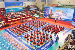 Bình yên biển, đảo quê hương: Đem tình yêu biển, đảo đến với học sinh Lâm Đồng