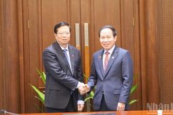 Phó thủ tướng Lê Tiến Châu thăm và làm việc tại Đại học Thanh Hoa, Trung Quốc