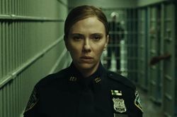 Scarlett Johansson tái xuất màn ảnh rộng với 'bom tấn' kinh dị của Mike Flanagan