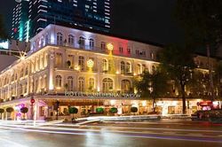 Saigontourist Group đón nhận danh hiệu doanh nghiệp tiêu biểu và Giải thưởng Thương hiệu Vàng năm 2026