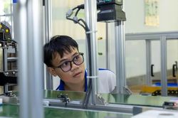 Kỳ 2: 'Đại học đồng kiến tạo' cùng thành phố chuyển mình