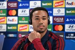 Sao Arsenal trải lòng về cú sút luân lưu đáng quên tại Champions League