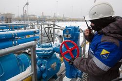 Ba Lan: 'Chúng tôi không thể mua dầu, khí đốt hoặc dầu diesel của Nga'