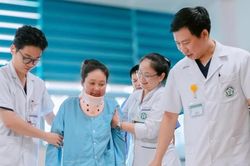 Bệnh nhân từ hơn 120 quốc gia đến bệnh viện Việt Nam điều trị