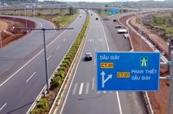 Duy trì tốc độ khai thác tối đa 120km/h trên cao tốc Phan Thiết - Dầu Giây