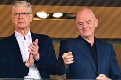 Arsene Wenger sẽ tranh cử chủ tịch FIFA, chống lại Infantino?