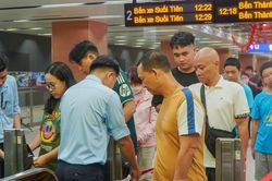 TP.HCM tăng chuyến Metro, xe buýt phục vụ lễ truy điệu và an táng hài cốt liệt sĩ