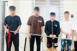 Ngăn chặn nhóm thanh thiếu niên mang hung khí đi đánh nhau