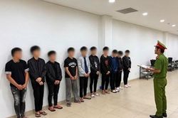Khởi tố 8 thanh thiếu niên 'đi bão', gây rối ở TP Huế