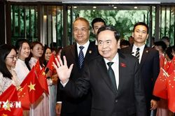 Chủ tịch Quốc hội Trần Thanh Mẫn thăm tỉnh Thiểm Tây của Trung Quốc
