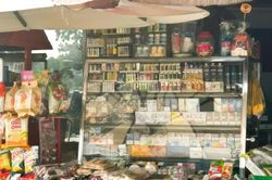 Dự thảo quy định cấm trưng bày thuốc lá: Cần lộ trình đủ dài để đi vào đời sống