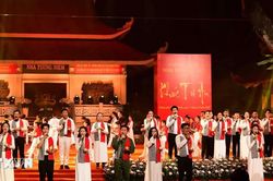 Chương trình nghệ thuật đặc biệt 'Khúc tri ân' tưởng nhớ các Anh hùng liệt sỹ
