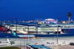 Đức: Sân bay Nuremberg tạm đóng cửa sau cảnh báo nguy cơ không tặc
