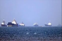 Iran tuyên bố chỉ kiểm soát thay vì đóng cửa eo biển Hormuz