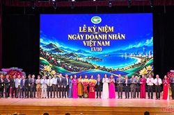 Doanh nhân Gia Lai đoàn kết, đổi mới, khơi thông nguồn lực phát triển