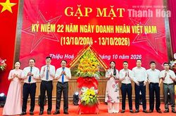 Các xã Thiệu Hóa, Quảng Chính gặp mặt, chúc mừng doanh nghiệp, doanh nhân