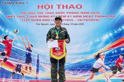 Trung úy Dương Văn Cơ nêu gương trong rèn luyện