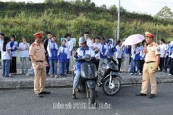 Tuyên truyền pháp luật về trật tự, an toàn giao thông