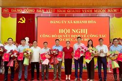 Cảm Nhân, Khánh Hòa, Mỏ Vàng công bố quyết định thành lập, kiện toàn các chi bộ trực thuộc Đảng ủy xã