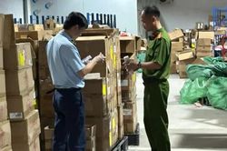 Bắc Ninh: Thu giữ hơn 200 nghìn sản phẩm mỹ phẩm không rõ nguồn gốc