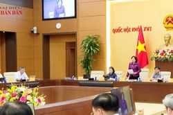 Tăng trưởng hai con số phải gắn với ổn định kinh tế vĩ mô