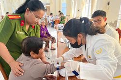 Ngày đầu ra quân đợt 2, thu nhận hơn 220 mẫu ADN thân nhân liệt sĩ phục vụ giám định