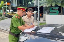 Phường Ngọc Hà tăng cường xử lý vi phạm, bảo đảm trật tự đô thị