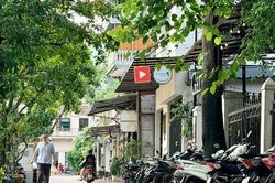 Chuyển biến tích cực về trật tự đô thị tại đường dạo ven hồ Đầm Tròn (phường Ba Đình)