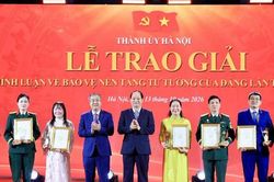 Hà Nội trao 126 giải thưởng Cuộc thi chính luận bảo vệ nền tảng tư tưởng của Đảng năm 2026
