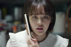 Chồng cũ bỏ mặc mẹ con tôi suốt 4 năm, giờ đưa 300 triệu đòi đón 2 con về: Tôi nghi anh có âm mưu, nào ngờ sự thật quá nghiệt ngã