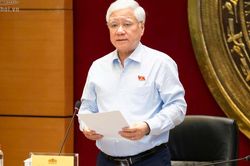 Phó Chủ tịch Quốc hội: Khẩn trương hoàn thiện các dự án luật trình Quốc hội