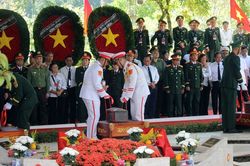 Thành kính tiễn đưa 731 Anh hùng liệt sĩ về nơi an nghỉ
