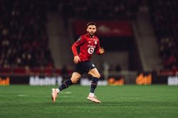 Đông Nam Á có cầu thủ đầu tiên ra sân ở Champions League