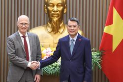 Thủ tướng Lê Minh Hưng: Đưa hợp tác kinh tế biển thành trọng tâm, ưu tiên trong quan hệ với Đức