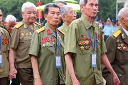 Đề xuất giảm thời gian giải quyết trợ cấp 1 lần với người tham gia kháng chiến được tặng Bằng khen