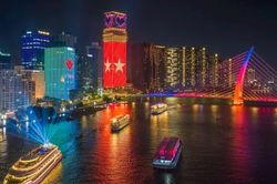 Hình thành các cực tăng trưởng mới