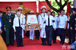 TP Hồ Chí Minh: Lãnh đạo Đảng, Nhà nước, Quân đội và nhân dân thành kính tiễn đưa 731 liệt sĩ về nơi an nghỉ
