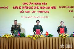 Cuộc gặp thường niên giữa ba Bộ trưởng Bộ Quốc phòng Việt Nam-Lào-Campuchia