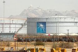 Cơ sở năng lượng quan trọng của Saudi Arabia bị tấn công