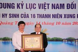 Di tích quốc gia Bến phà II Long Đại đón nhận Bằng tôn vinh kỷ lục Việt Nam