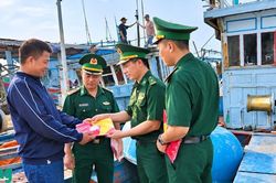 Hiệu quả thiết thực từ mô hình Tổ tự quản tàu thuyền an toàn