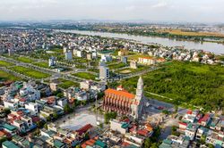 Con trai bán nhà nhận đủ tiền, gửi mẹ ruột ở nhờ rồi không rời đi