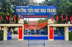 Phó Thủ tướng chỉ đạo rà soát 114 trường có trên 100 lớp sau sắp xếp
