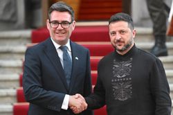 Ông Burnham tiếp ông Zelensky ở London, khẳng định sự ủng hộ vững chắc dành cho Ukraine