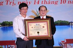 Tôn vinh giá trị kỷ lục Việt Nam Di tích lịch sử quốc gia Bến phà II Long Đại