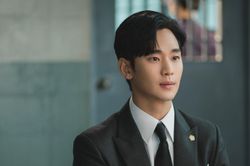 Công ty quản lý Kim Soo Hyun cảnh báo hành vi lan truyền thông tin sai sự thật