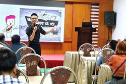 Hướng dẫn các HTX vùng đồng bào dân tộc thiểu số tham gia “chợ sản phẩm trực tuyến”