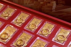 Giá vàng miếng và vàng nhẫn giảm sâu ngay đầu phiên