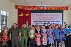 Gắn kết phụ nữ từ những mô hình, câu lạc bộ
